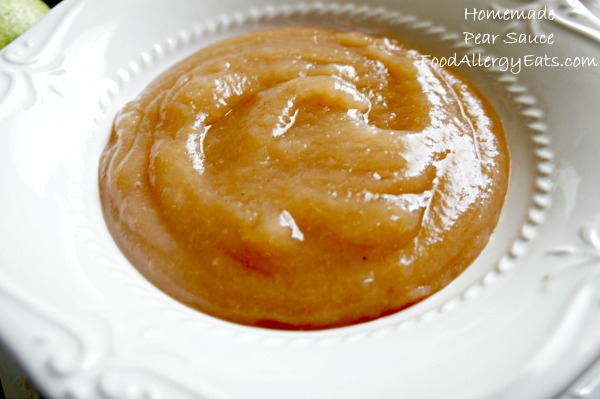 Slow Cooker Pear Sauce from @FoodAllergyEats #vegan #foodallergies