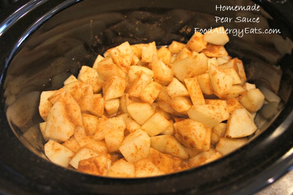 Slow Cooker Pear Sauce from @FoodAllergyEats #vegan #foodallergies